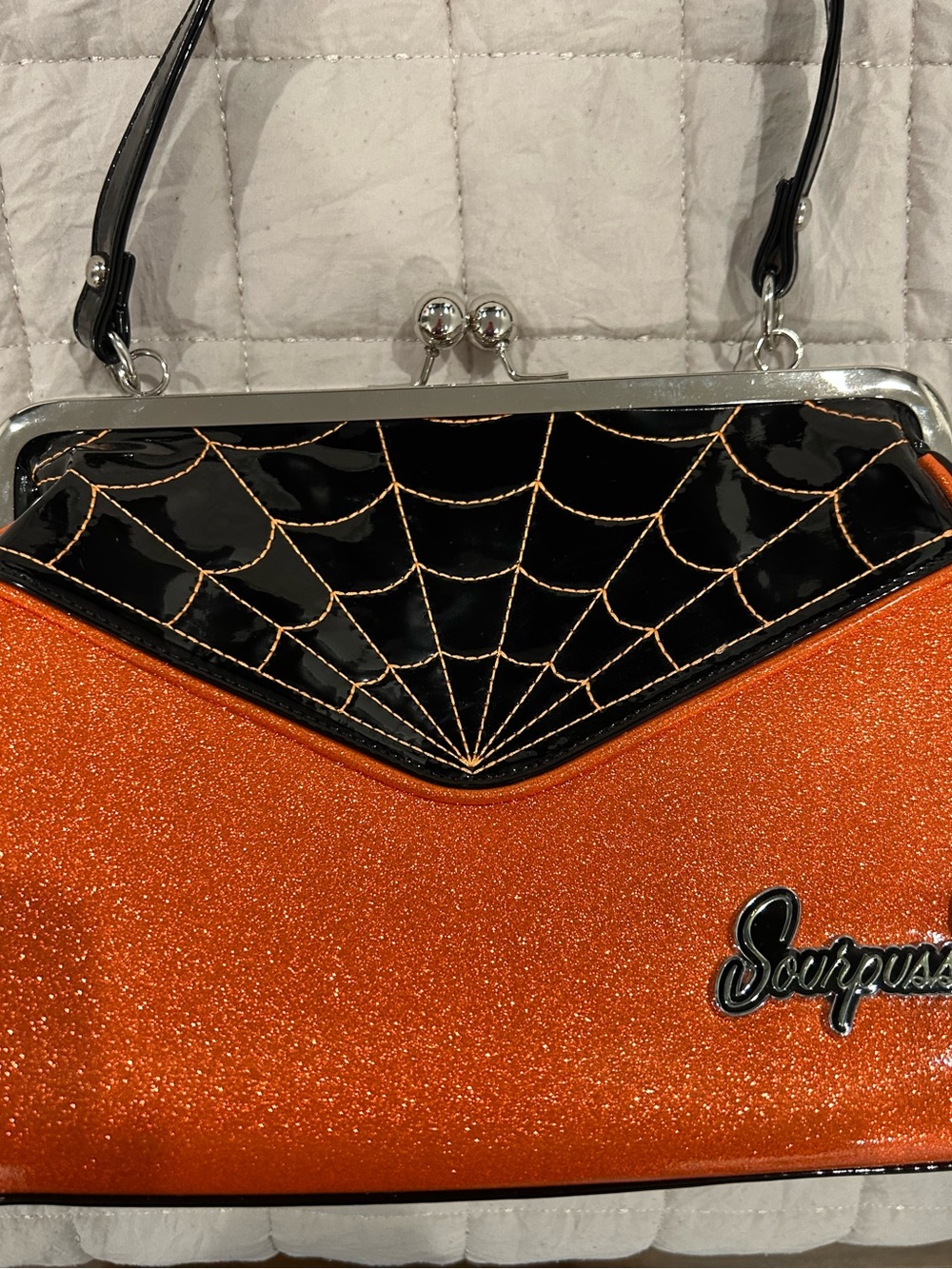 RARE Sourpuss Orange Glitter Spiderweb Handlelock kiss Bag - Picture 7 of 15